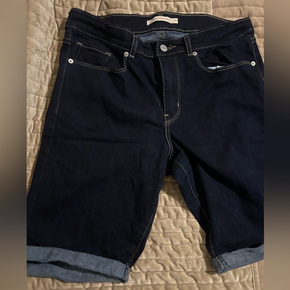 Levi's Classic Denim Bermuda Shorts Size 30